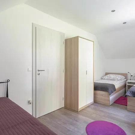 Fine Slovenia 아파트 *