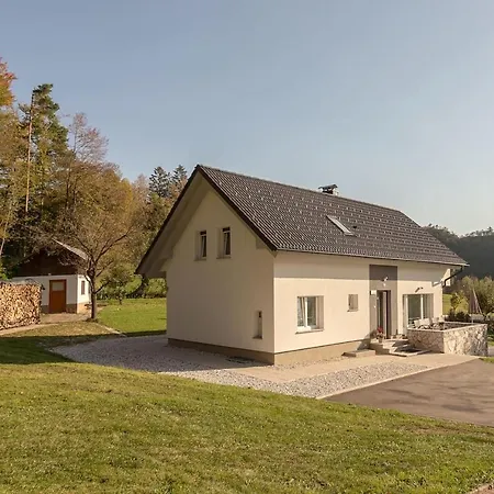 Fine Slovenia Zirovnica