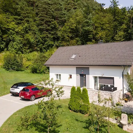 Lejlighed Fine Slovenia Zirovnica