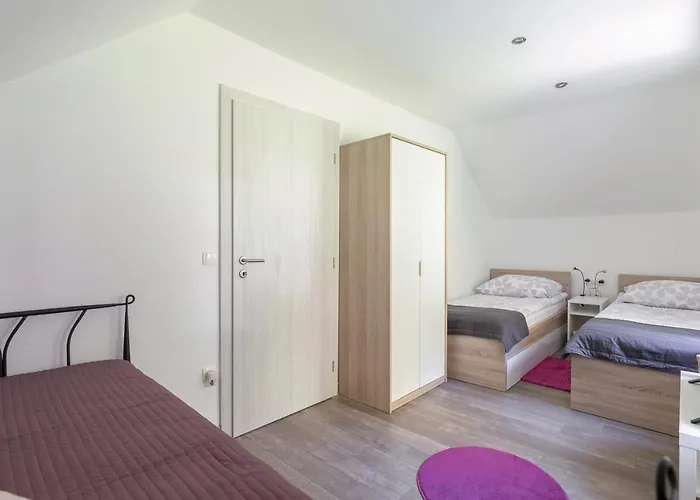 Fine Slovenia Apartman *
